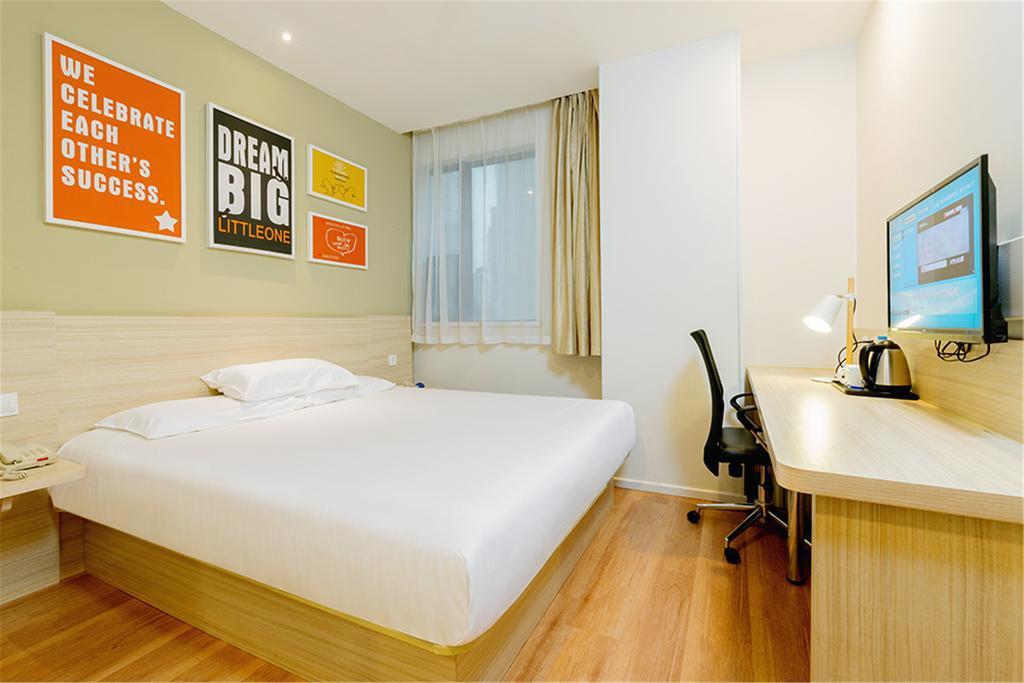 Hanting Express Beijing Sanlitun Esterno foto